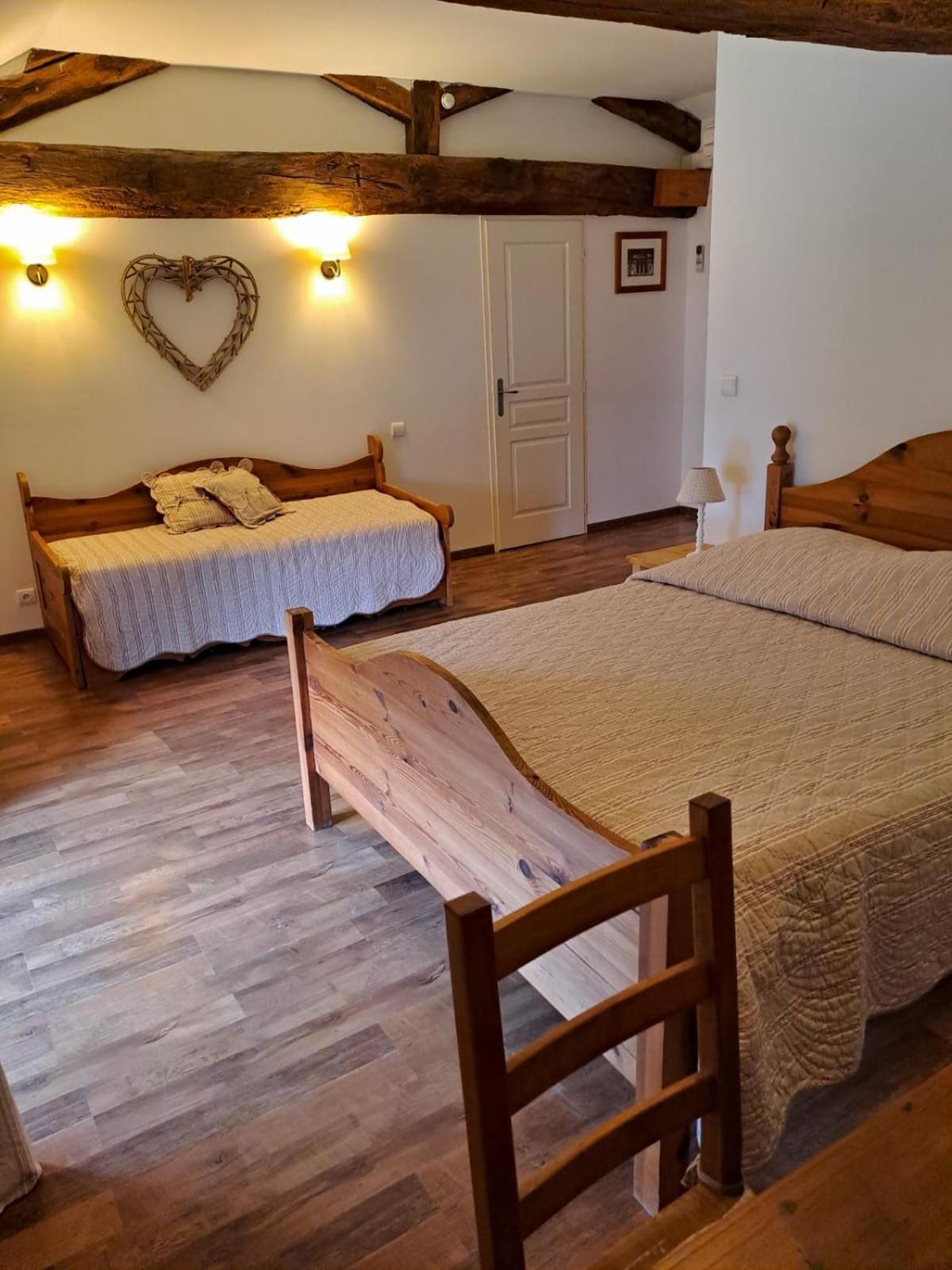 Le Moulin Du Fay Bed & Breakfast Villemotier Luaran gambar
